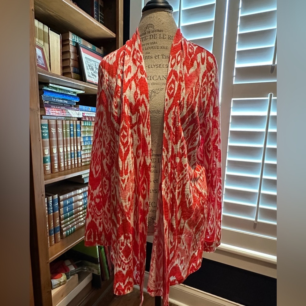 Chico's Vibrant Red and White Cape